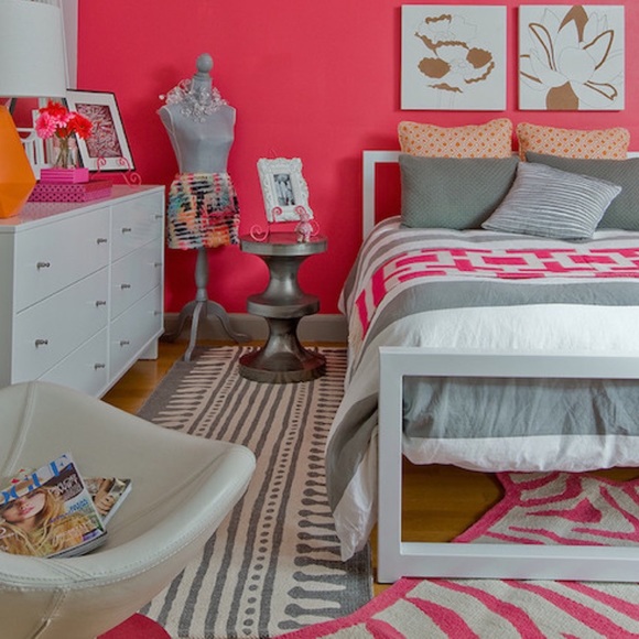 🎉HP! | Jonathon Adler x Barbie 🩷 Nixon Geo Print Baby Alpaca Throw Blanket - Picture 6 of 15